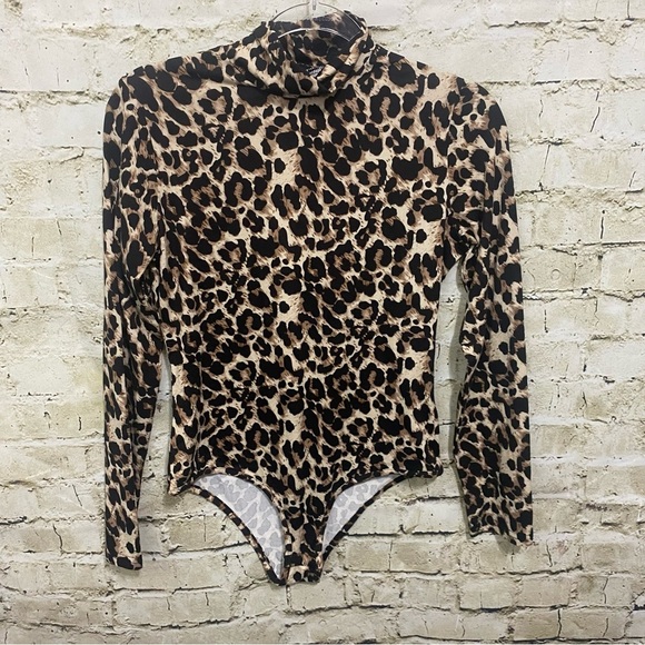 Brown Black Leopard Animal Print Long Sleeve Mock Neck Bodysuit - Picture 1 of 6